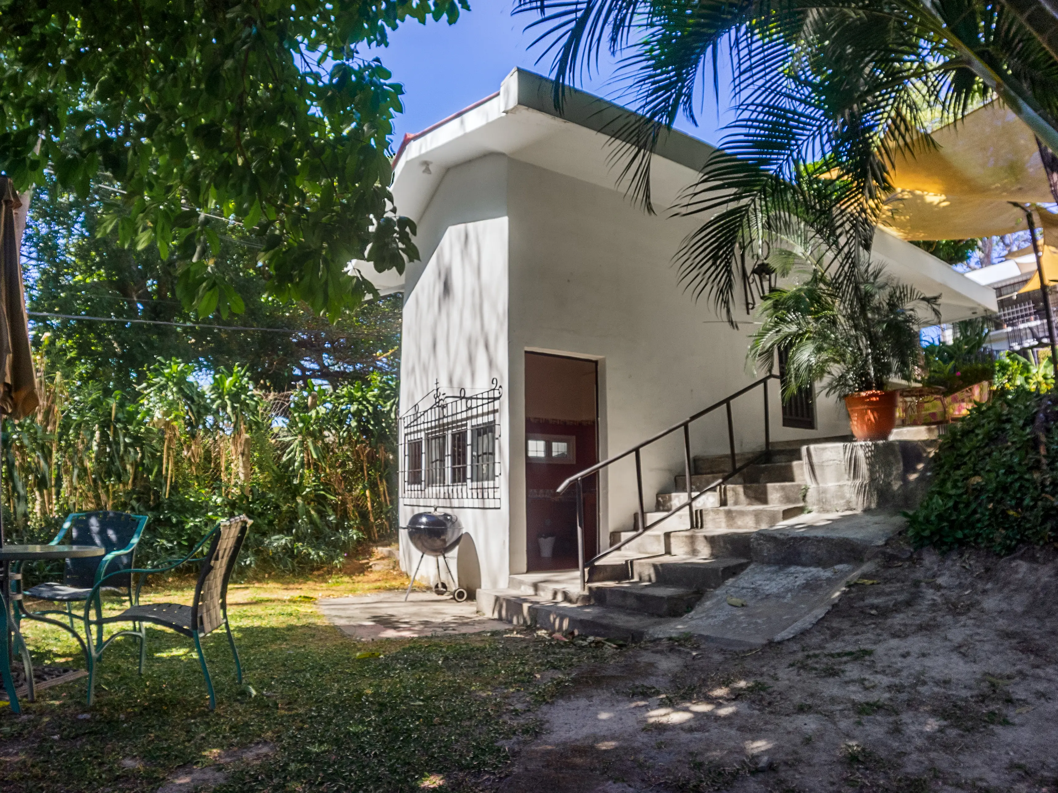 Habitación en Panchimalco — Apartamento Las Colinas (foto 1)