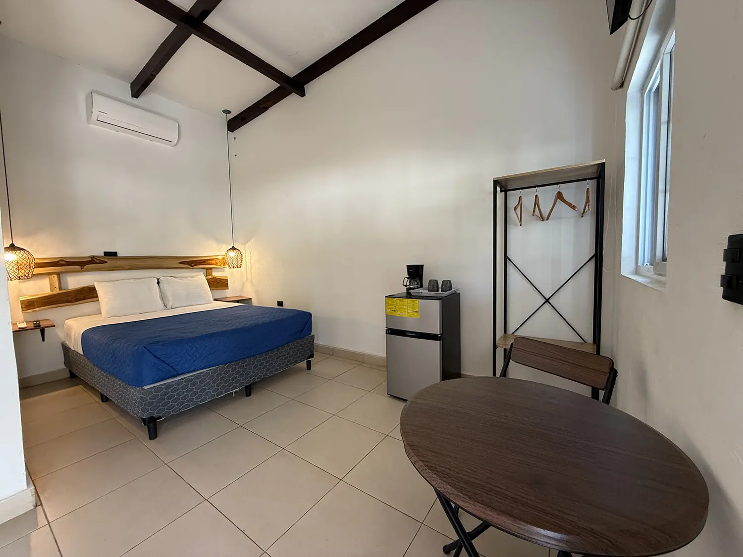 Habitación 4 en Hotel — Casa Santa Emilia (foto 4)
